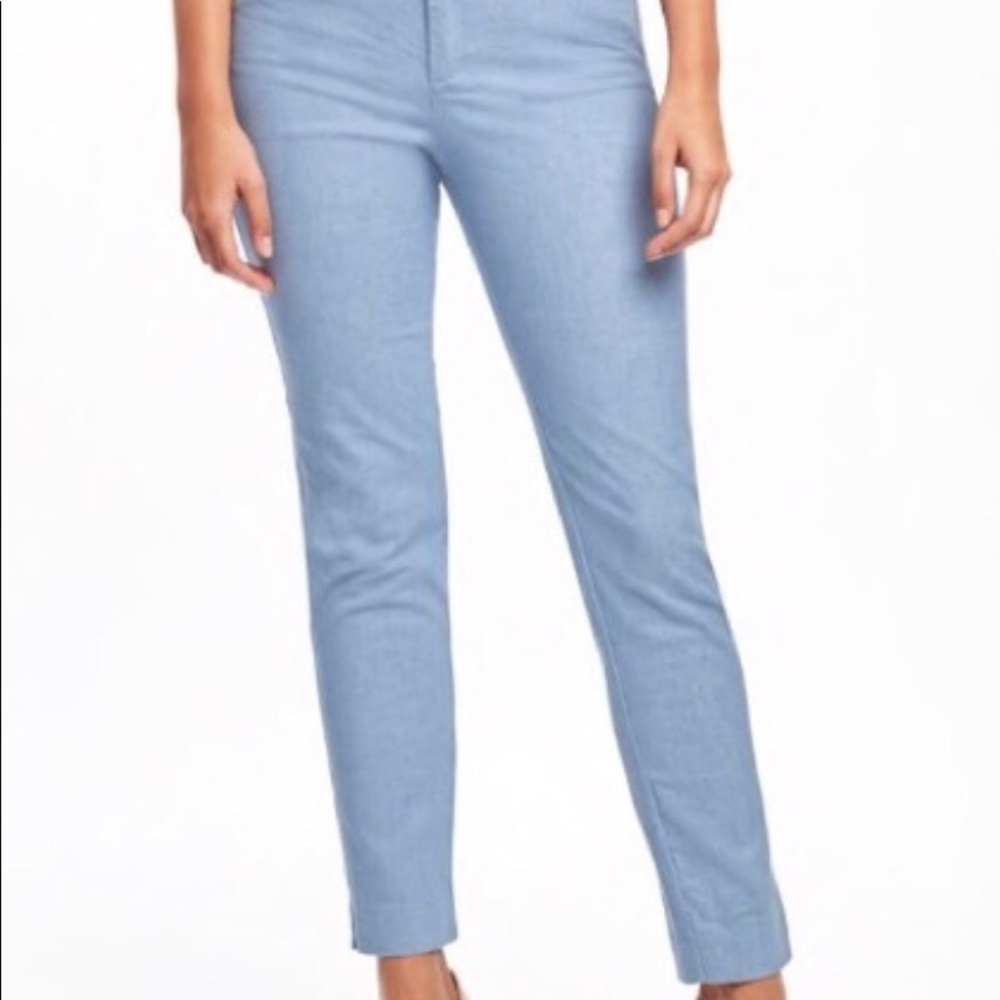 Old Navy Light Chambray Blue Pixie Pants